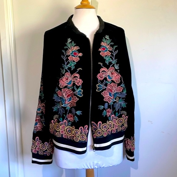 Anthropologie Elevenses Jackets & Blazers - Anthropologie Elevenses Hallie Velvet Embroidered Beaded Bomber Jacket Sz Large
